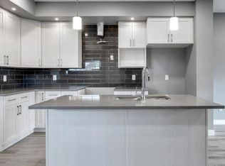 5412 69th St, Beaumont, AB T4X2Z7