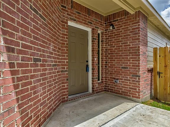 5th image of 14914 Darbydale Dr