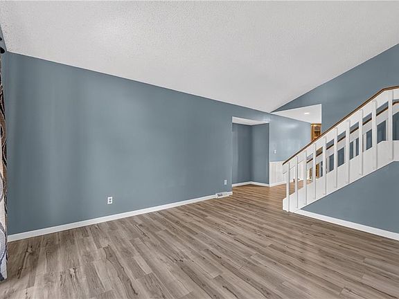 5th image of 8484 Lane Dr