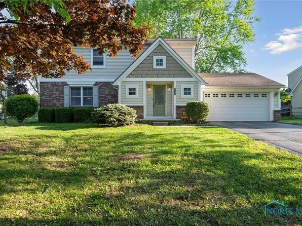 7806 Shaftesbury Dr, Sylvania, OH 43560