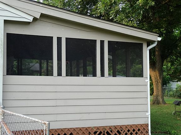 2nd image of 246 Lake Estates Dr
