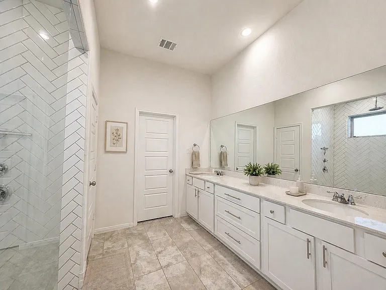 31630 Zoe Point Dr — Photo 13