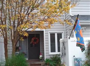 1430 Sycamore Mews Cir, Midlothian, VA 23113