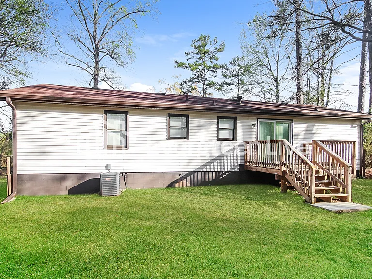 15985 Highway 36 — Photo 15