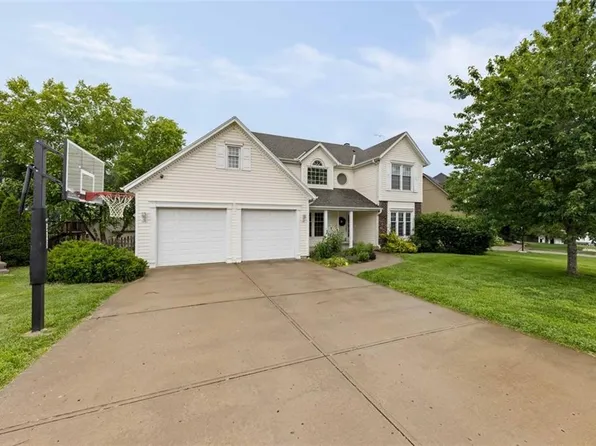 7238 N Myrtle Ave, Kansas City, MO 64119