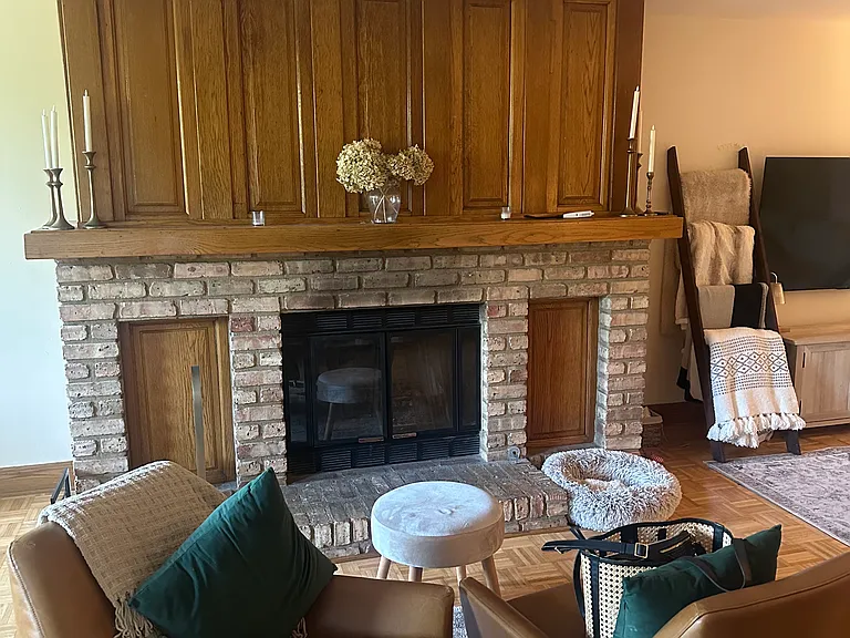 443 W Eugenie St #2E — Photo 2