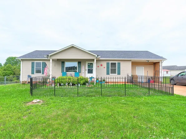 410 Farmhurst Pl, Shelby, NC 28152