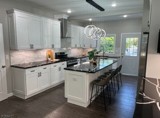 20 Western Ave, Butler, NJ 07405