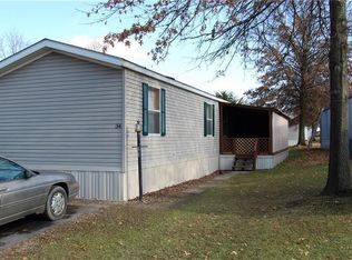 34 Millers Dr, Oakdale, PA