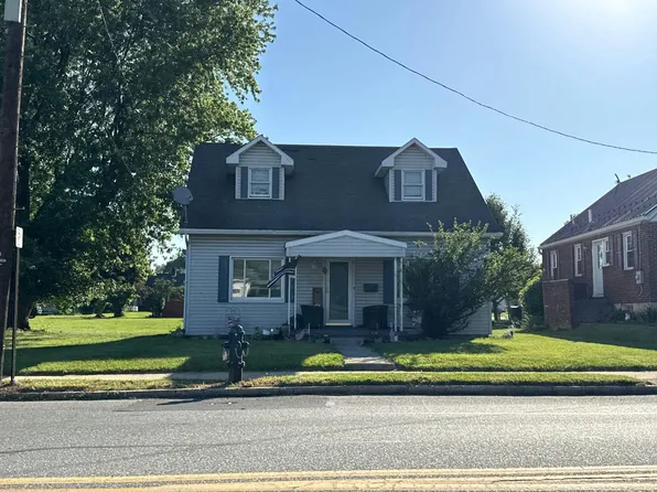 535 Wayne Ave, Chambersburg, PA 17201