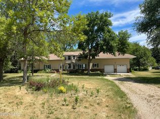 15096 Adler Dr, Milbank, SD 57252