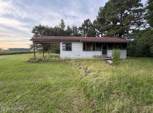 157 Mystic Lane, Raeford, NC 28376