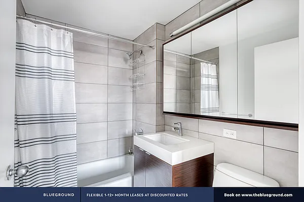 Rented by The Blueground | media 41