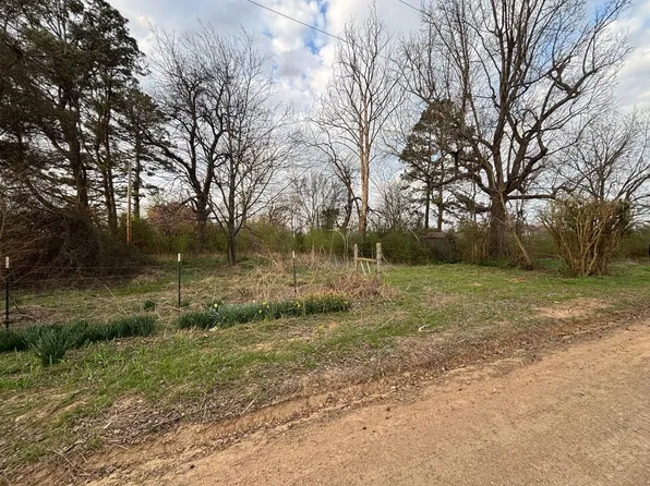 393 Green Finch Rd, Garvin, OK 74736