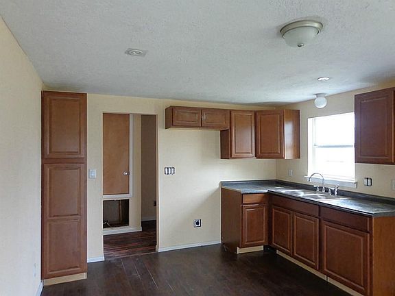2nd image of 13328 Lynell Dr