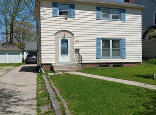348 S Cornell Cir, Fort Wayne, IN 46807