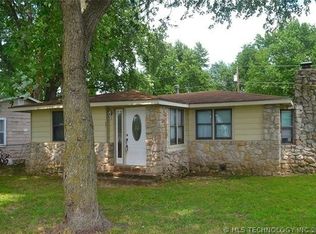416 N Caney St, Copan, OK 74022