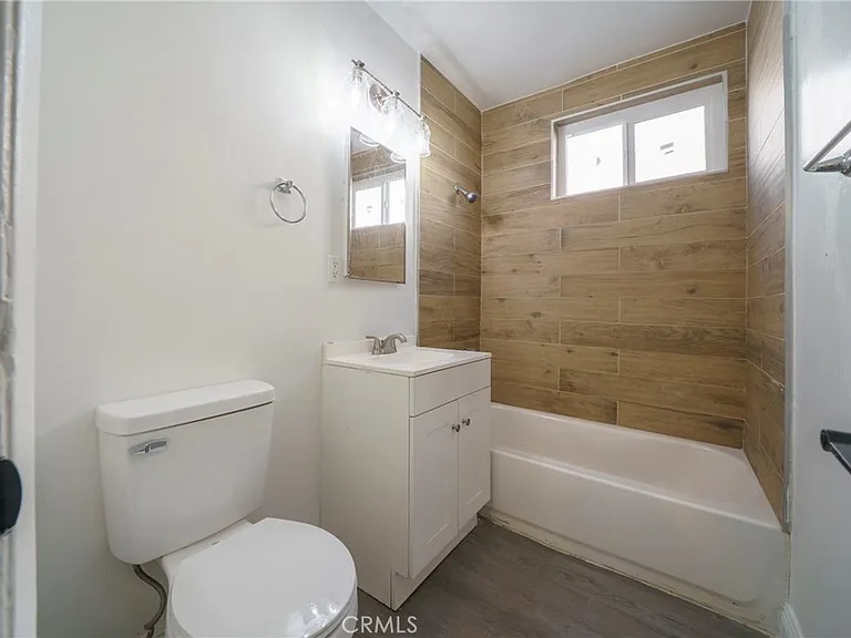 1612 W 226th St #B — Photo 10