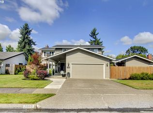 2860 Chuckanut St, Eugene, OR 97408