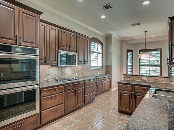 2nd image of 12928 Bloomfield Hills Ln
