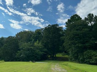 9019 Springfield Rd, Soddy Daisy, TN 37379