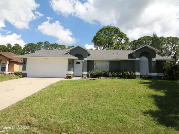 1009 Fairplay Ave NW, Palm Bay, FL 32907
