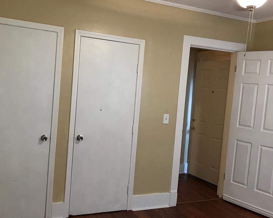 2nd image of 311 Winkler Ave APT 1