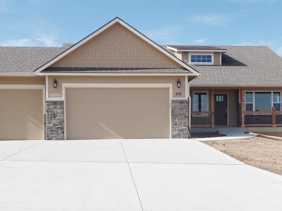 1st image of 308 Firethorn Dr
