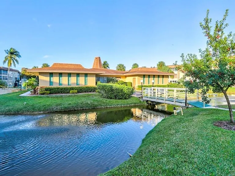 5031 W Oakland Park Blvd #103 — Photo 6