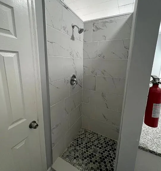 269 E Chestnut St #A — Photo 1