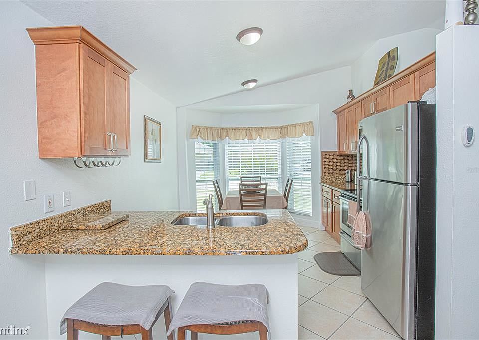 1st image of 13504R Glasser Ave
