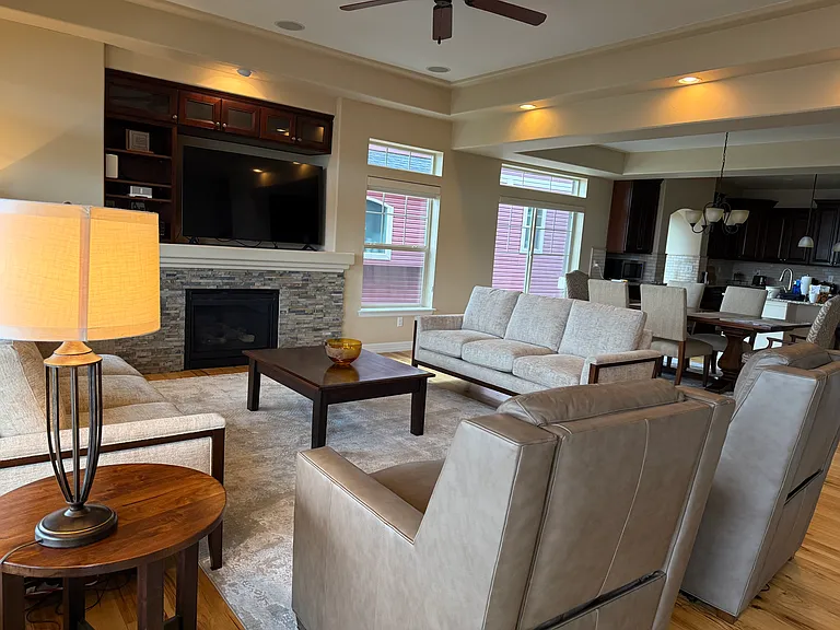 1307 Freedom Way — Photo 7