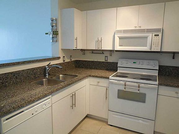 5th image of 10 Aragon Ave Suite 1418
