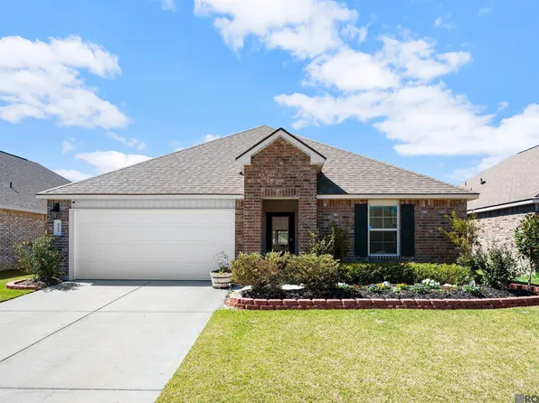 8269 Rosemary Ave, Denham Springs, LA 70726