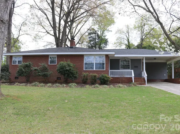 200 Ruby Ln, Gastonia, NC 28054