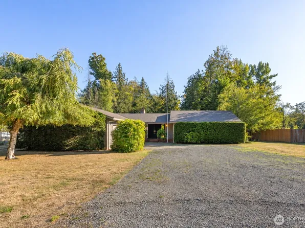1015 E McLeod Road, Bellingham, WA 98226
