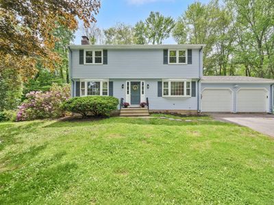 2 Broken Arrow Drive, East Granby, CT, 06026