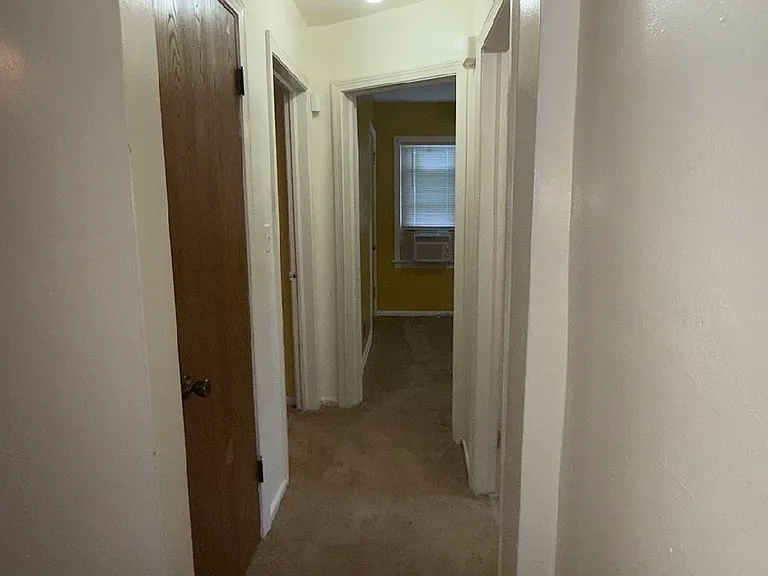 310 E Lyndon Ave — Photo 4