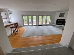 110 Big Bear Pl NW #2, Issaquah, WA 98027