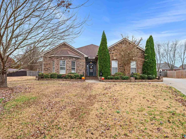25857 Apple Orchard Ln, Athens, AL 35613