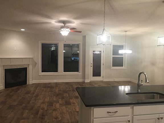 2nd image of 421 Abington Dr #530