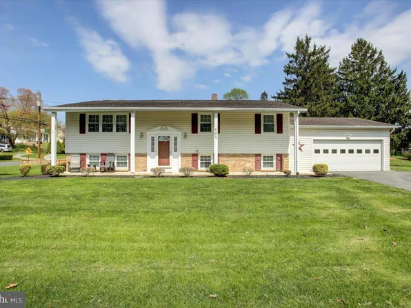 101 Echo Dr, Chambersburg, PA 17202