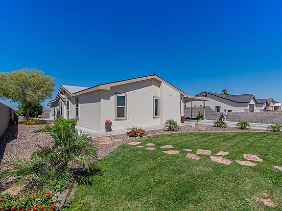 2nd image of 5088 E 33rd Pl