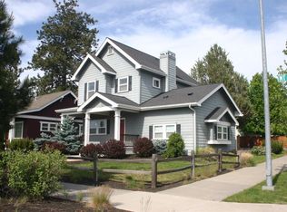 1224 NW Mount Washington Dr, Bend, OR 97701