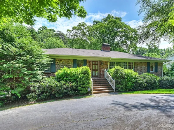 3769 Abingdon Rd, Charlotte, NC 28211