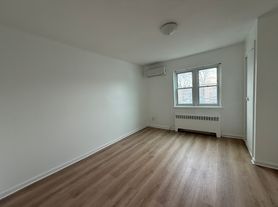 , Flushing, NY