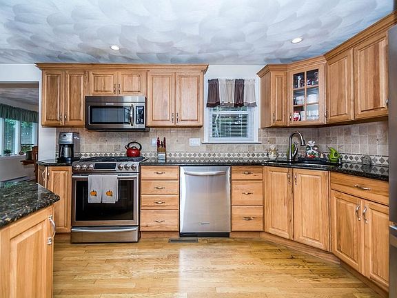 2nd image of 167 Deering Dr