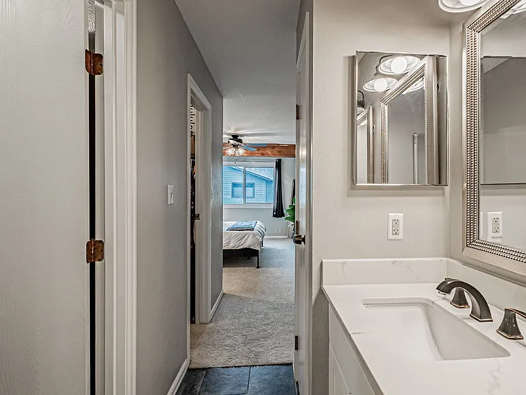 10410 W Jewell Ave #B — Photo 21