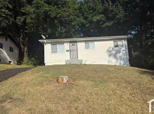 4000 Shirley Dr, Saint Louis, MO 63121
