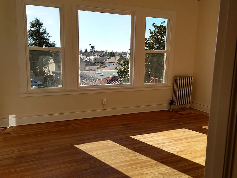 417 Lincoln Ave #303 — Photo 6